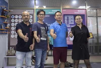 香港屏幕大師與圣典傳媒簽署企業品牌營銷年度戰略合作協議